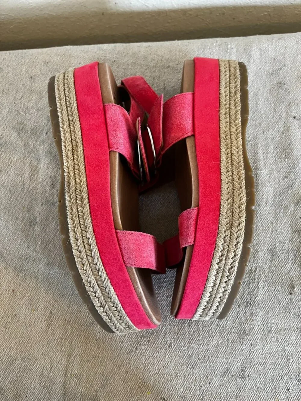UGG woman april